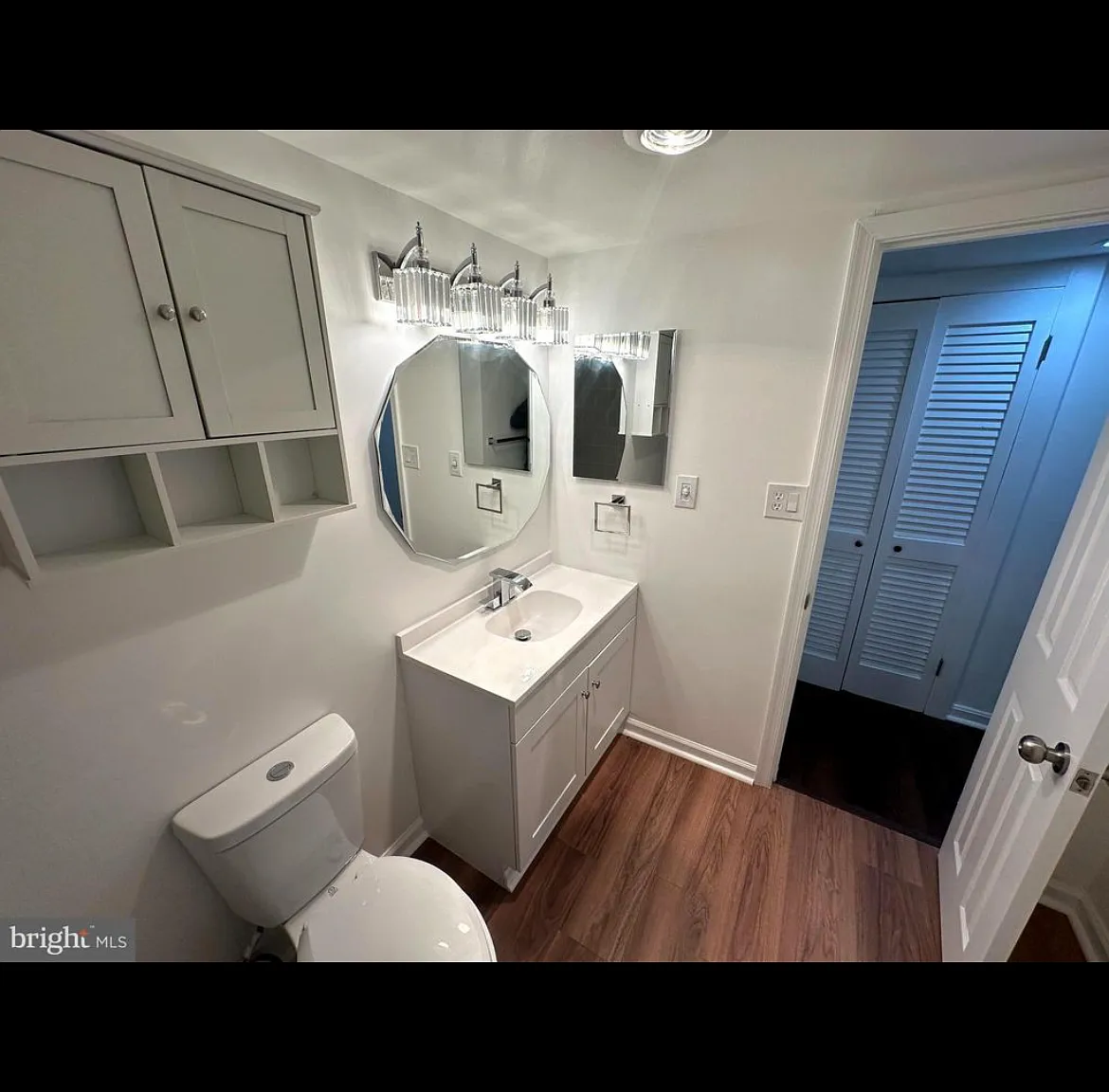 2 bed, 1056 sqft, $2,850 — Photo 3
