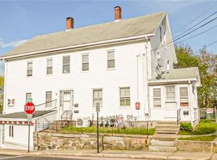 2 Prospect St, Pawcatuck, CT 06379