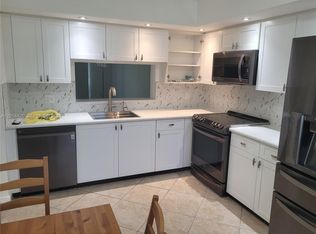 Hawthorne At Century Vill, Pembroke Pines, FL 33027