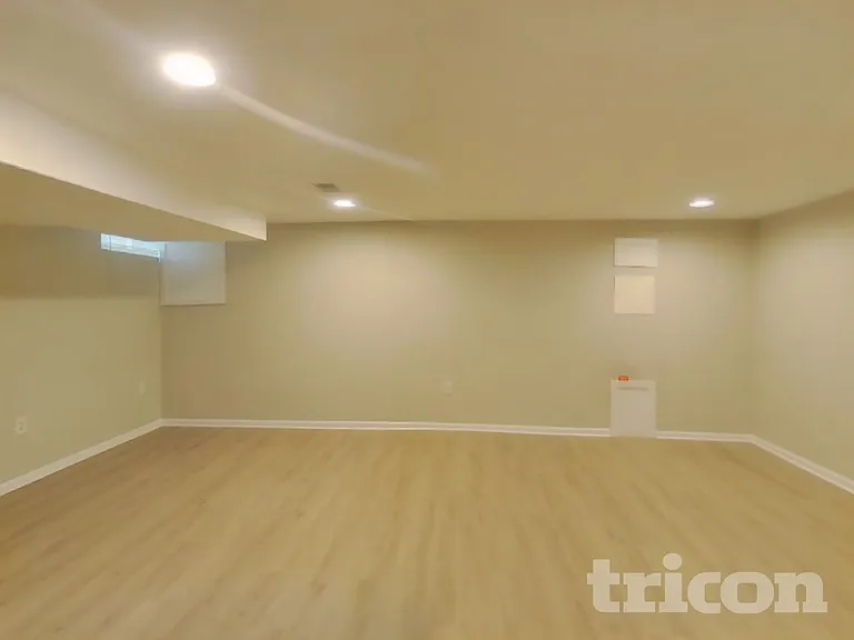 2201 Grant Ct — Photo 17