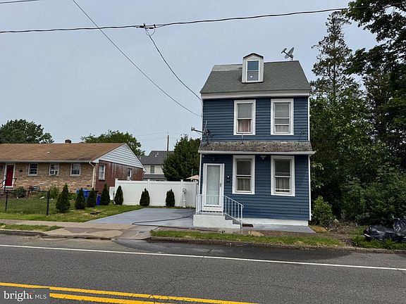 3rd image of 839 Bordentown Rd