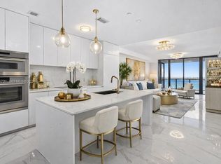 700 NE 24th St #3502, Miami, FL 33137