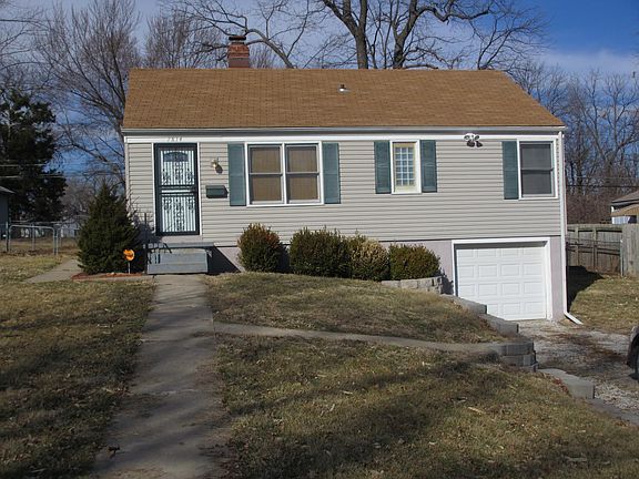 5th image of 7814 E 49th St