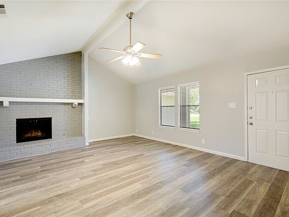 5th image of 6100 Forest Hills Dr #A