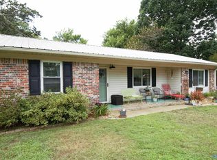 89 Bearden Dr, Grant, AL 35747