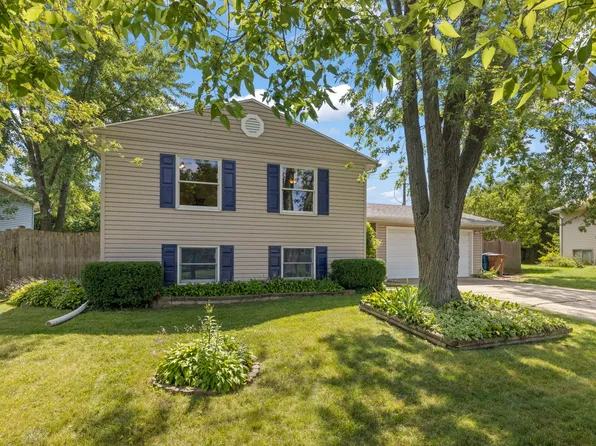 219 E Lincoln Ave, Glendale Heights, IL 60139