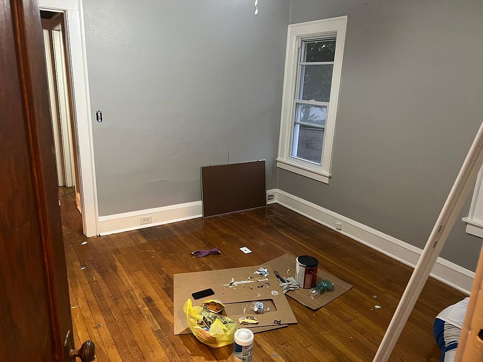1st image of 1334 Fry Ave