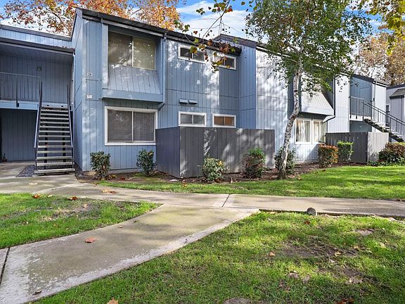 4th image of 3591 Quail Lakes Dr APT 23