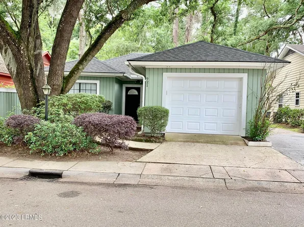 921 Oyster Cove Rd, Beaufort, SC 29902