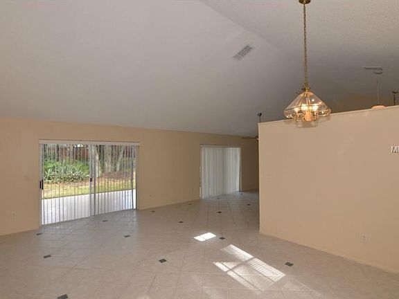 3rd image of 7145 Hiawassee Oak Dr