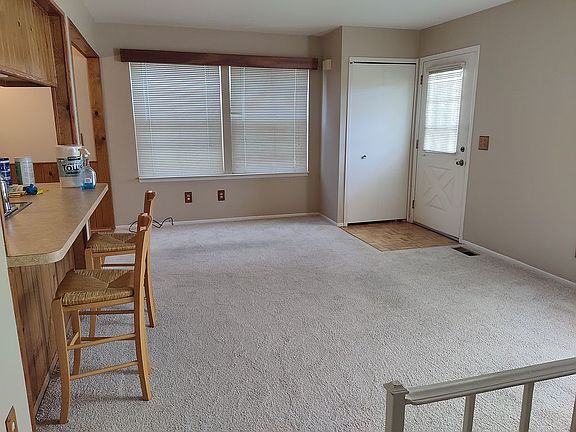 4th image of 1552 Mariner Dr #109