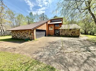 606 Parkdale Cir, Tupelo, MS 38804