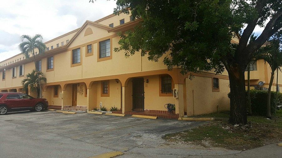 2nd image of 12025 SW 18th St APT 2