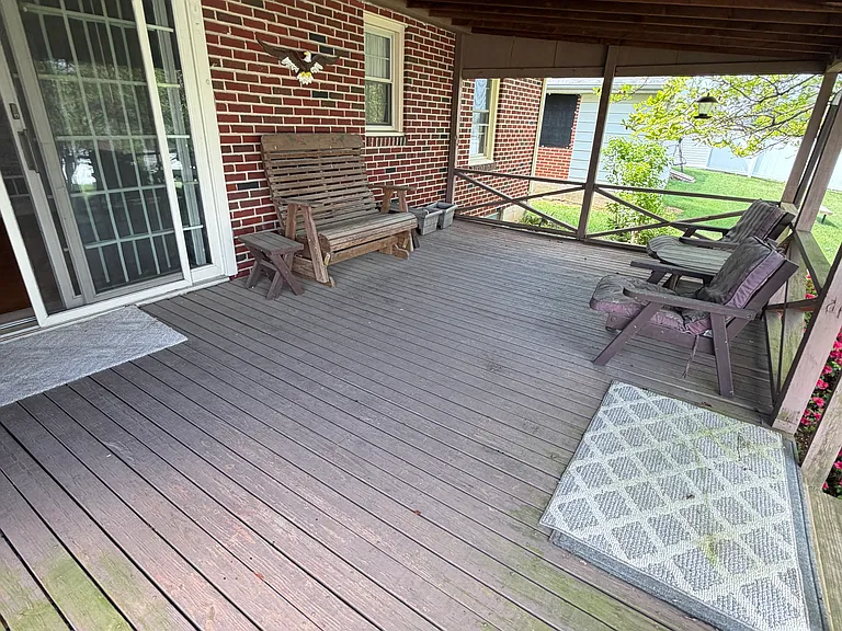 245 Eastland Ave — Photo 9