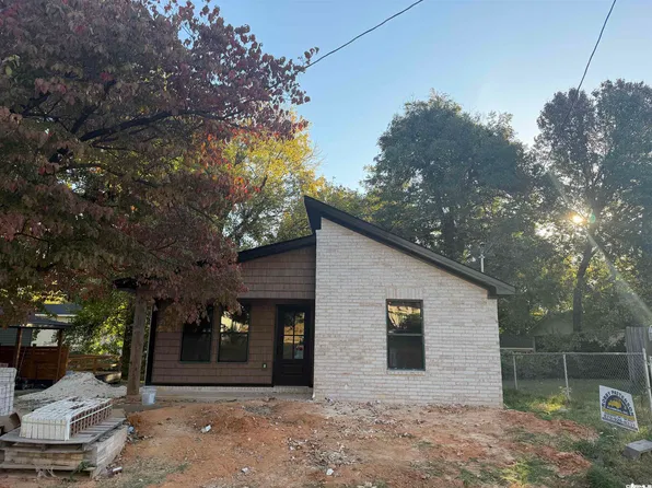 311 N 4th St, Paragould, AR 72450