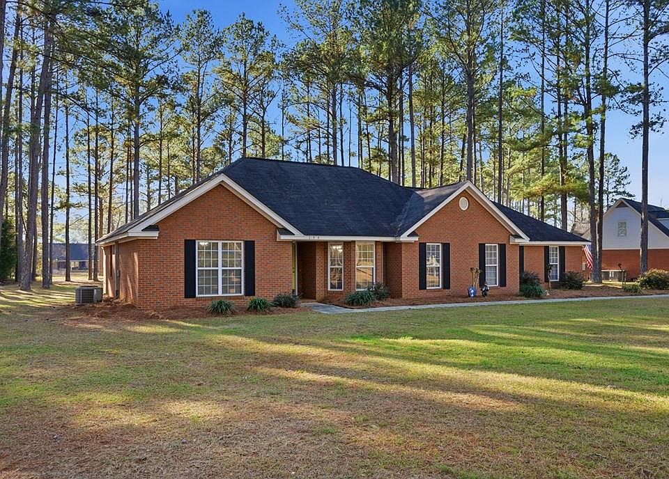 1st image of 155 Hickory Grove Rd