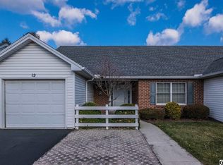 12 Clifton Ter, Carlisle, PA 17015