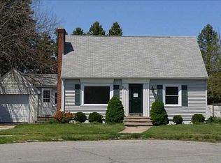 236 Harmony Ct, Warwick, RI 02889