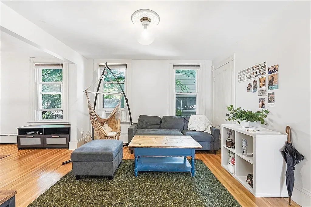 5 bed, 1732 sqft, $5,500 — Photo 3