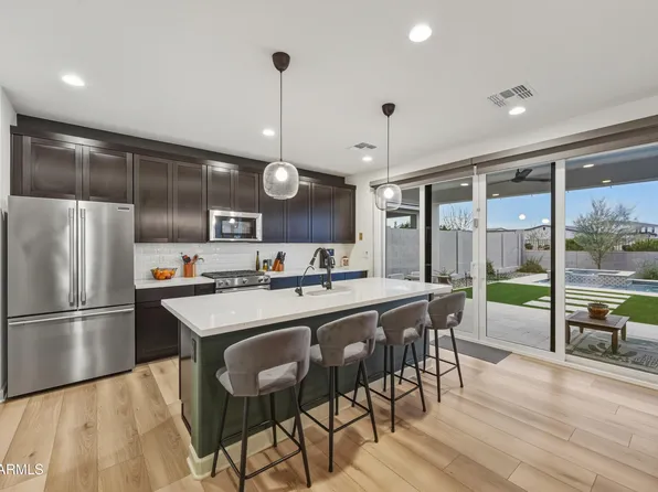 3884 W GARDEN GROVE Drive, San Tan Valley, AZ 85144
