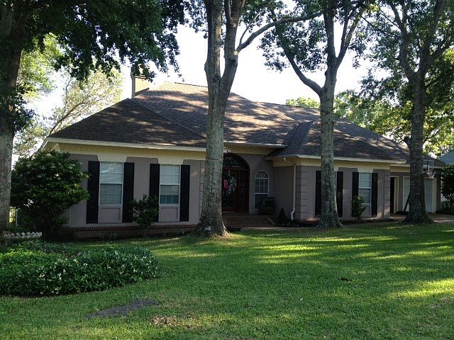 2nd image of 9183 Scenic River Dr