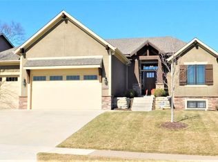 6030 Blue Nile Dr, Lawrence, KS 66049