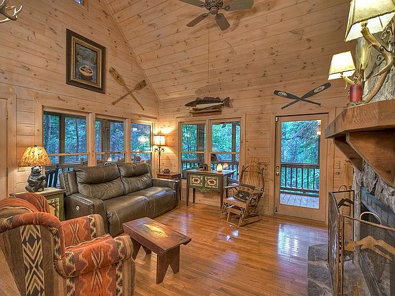 Main floor living/dining