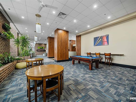 4th image of 770 Anderson Ave APT 14Q