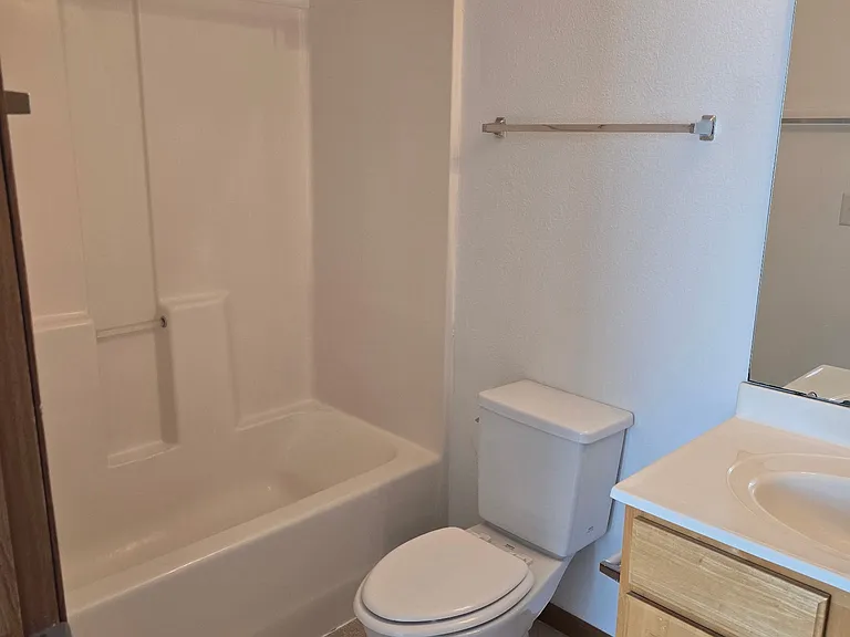 70 Arbor Glen Ct — Photo 11