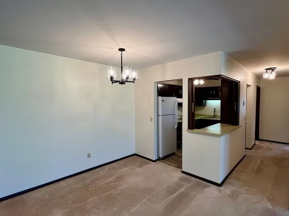 1711 Sawyer Dr, 1711 Sawyer Dr APT B, Marshfield, WI 54449