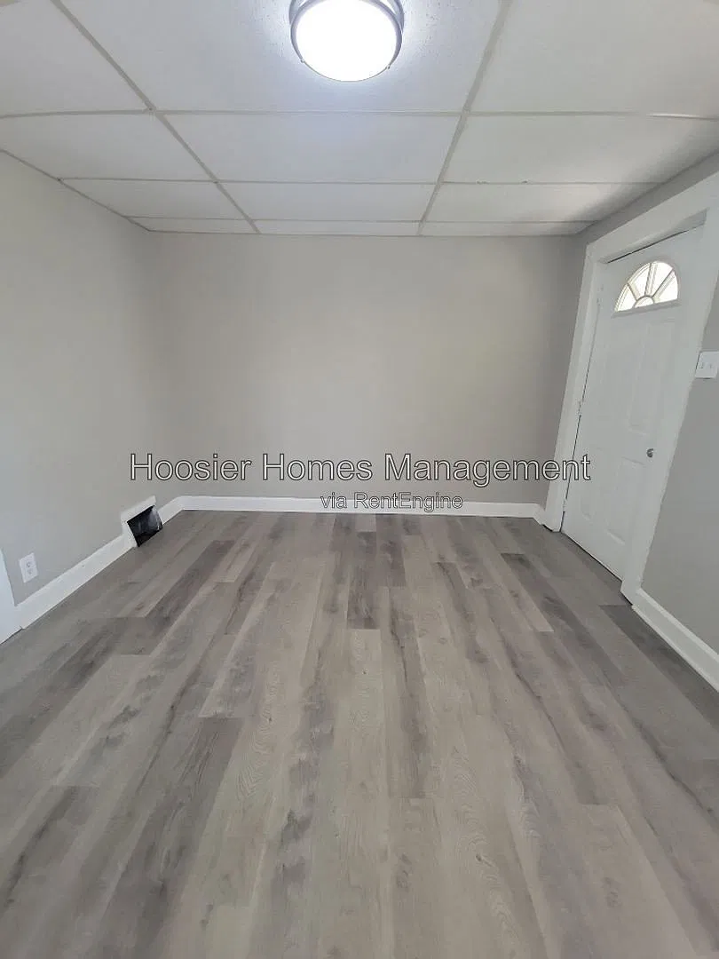 3 bed, 1.0 bath, $1,149 — Photo 4