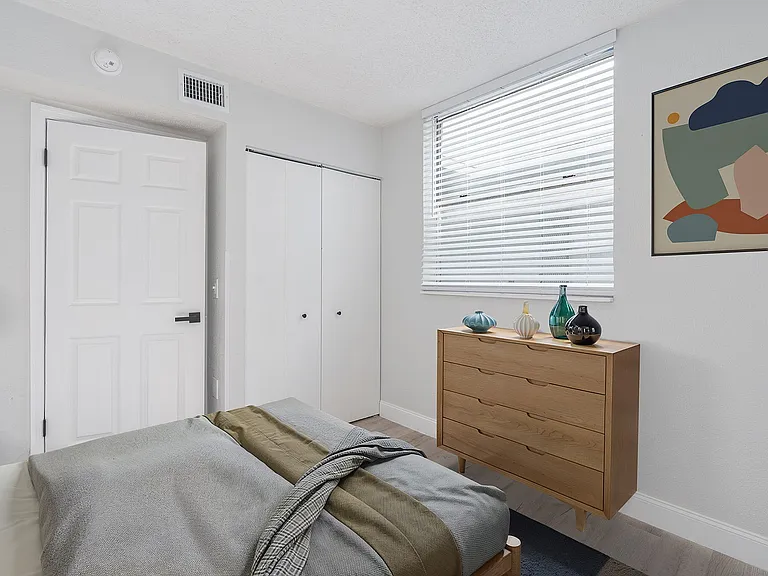 Bedroom 5 (Web Quality) - Vista Shores