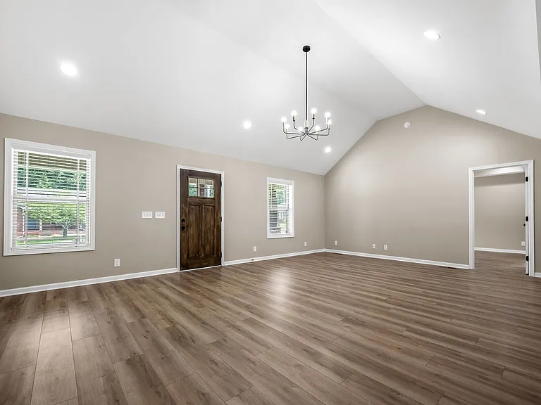 105 Cumberland Ct — Photo 6