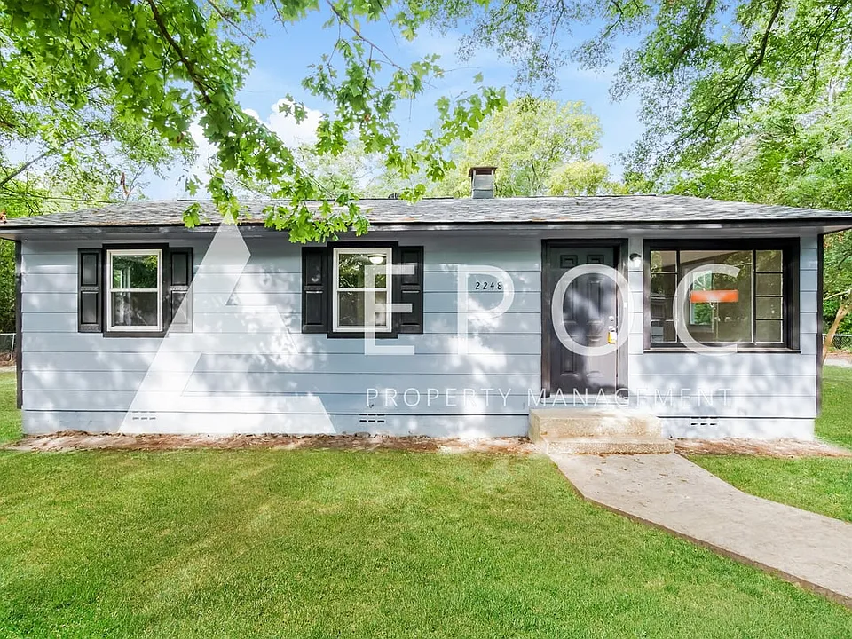 2248 Sharon St