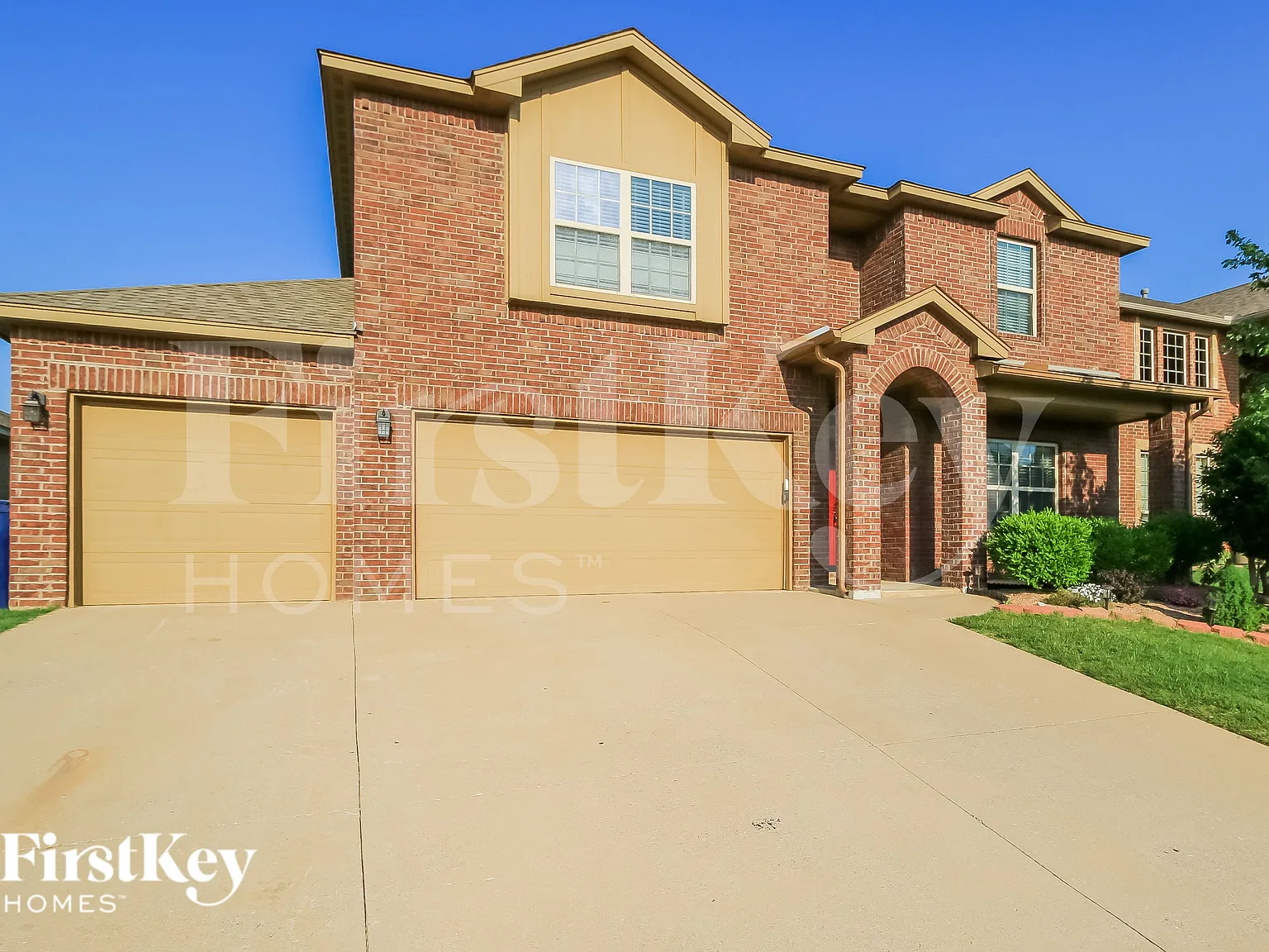 4 bed, 2.5 bath, 2967 sqft, $2,610 — Photo 2