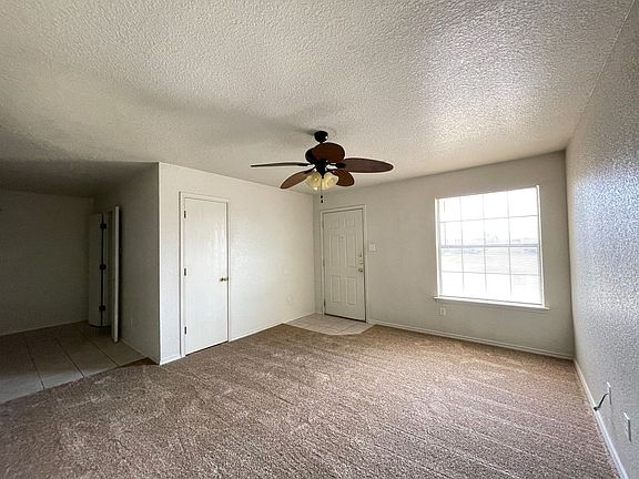 2nd image of 2705 Alma Dr #A