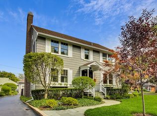 1459 Green Bay Rd, Highland Park, IL 60035