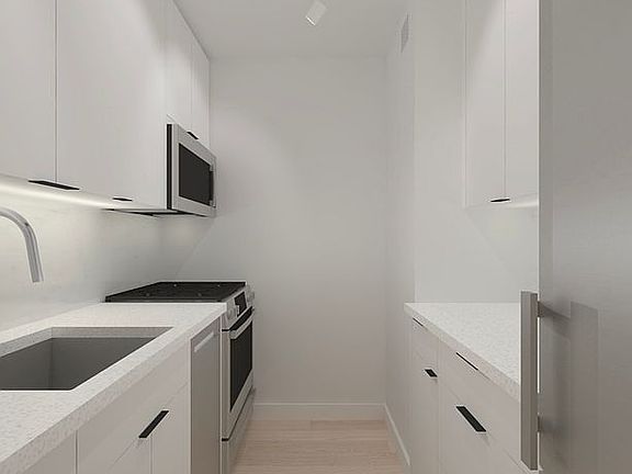 3rd image of 165 W End Ave APT 8F
