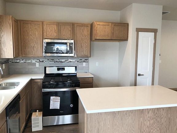3rd image of 4119 N Slazenger Ln