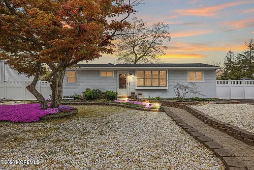 36 Bay Laurel Dr Photo 1