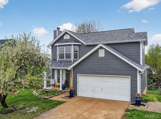 537 White Fence Dr, Wentzville, MO 63385