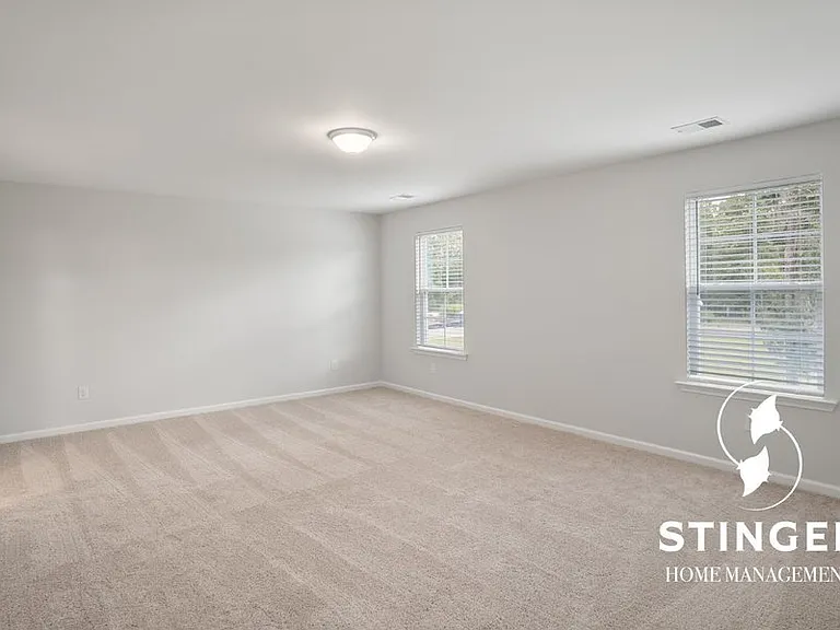 103 Grange Ln — Photo 27