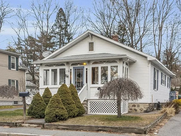 250 Baldwin St, Lowell, MA 01851