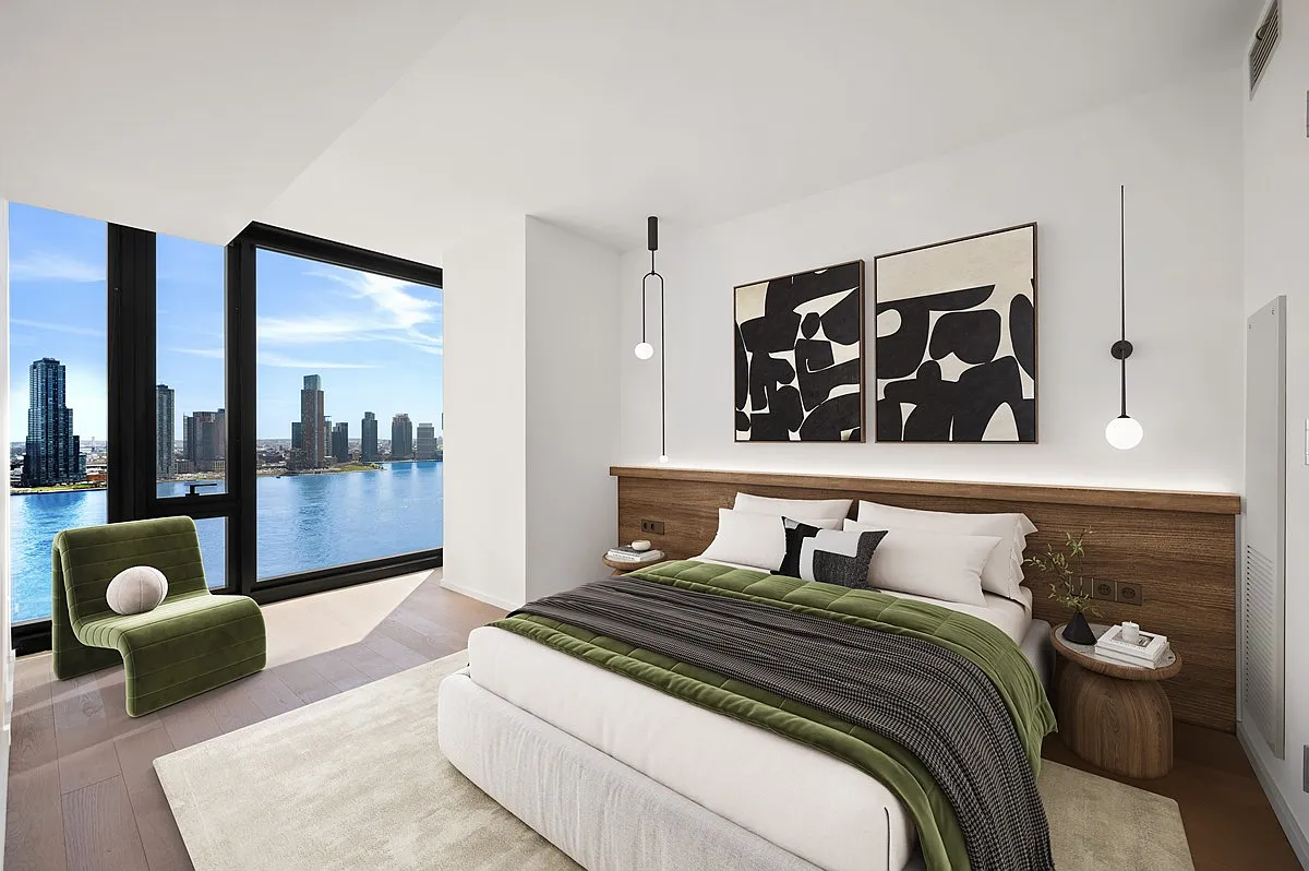 Building Photo - 685 1st Ave #16S