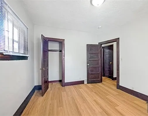 2731 Chase Ct — Photo 2