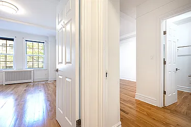 Rented by Rita S Citrin, LREB