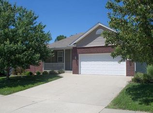 105 Caribou Dr, Columbia, MO 65202