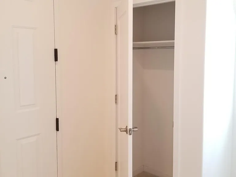 1068 Pear Orchard Dr — Photo 8