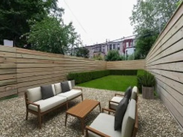 41 Hawthorne Street image 4 of 6