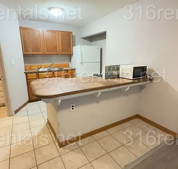 Forest Park Apartments — Photo 24